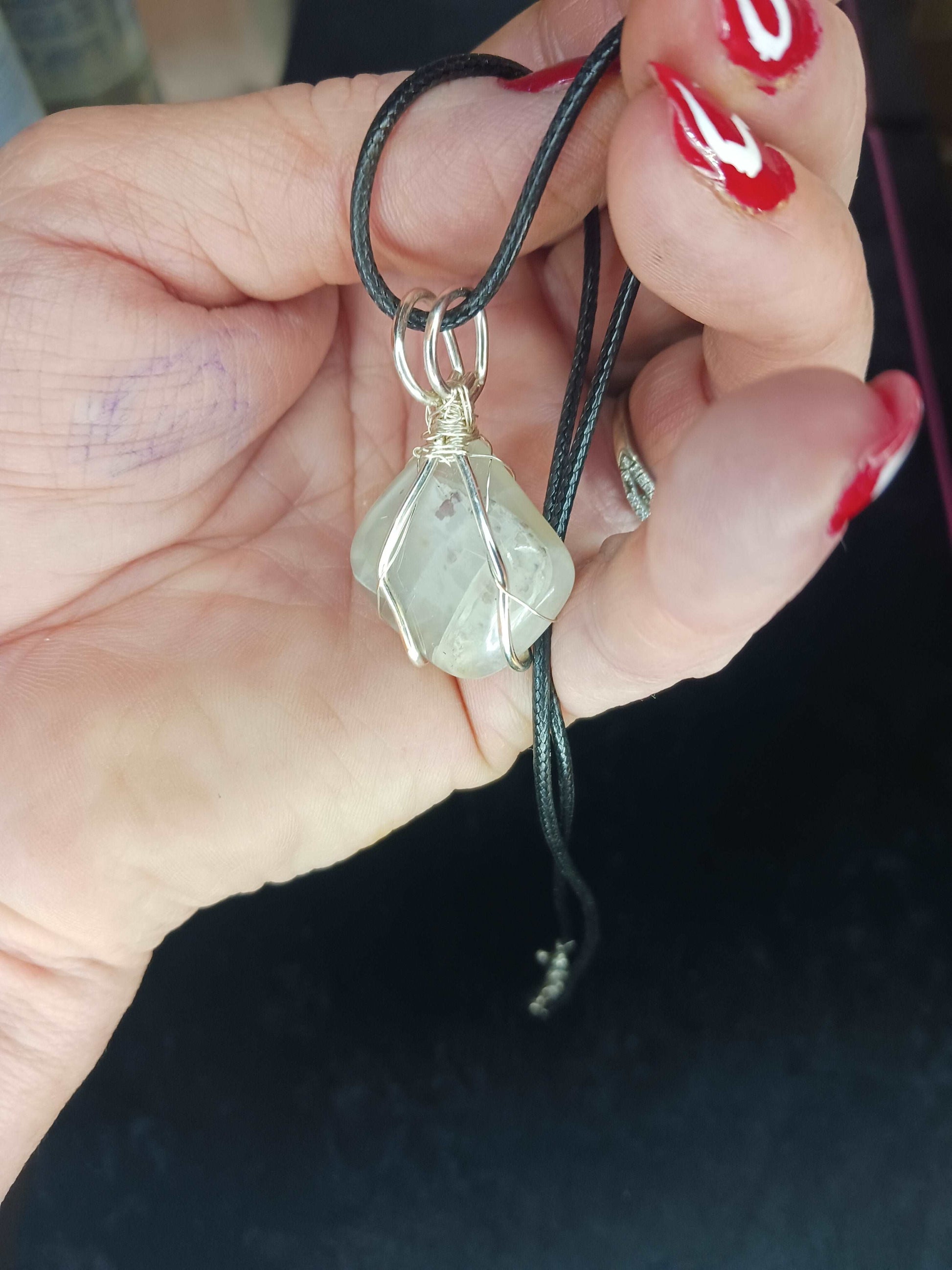 Minute of Moonlight - Moonstone Pendant